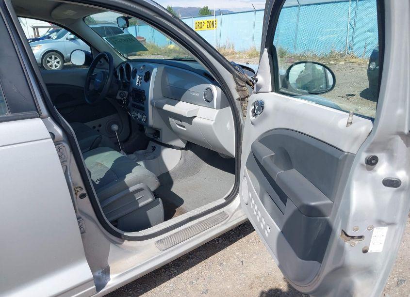 Photo 5 of 2006 Chrysler Pt CRUISER (VIN 3A4FY48B96T343024)