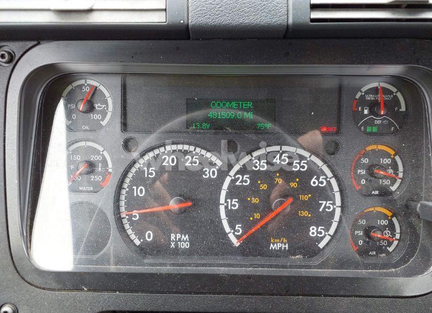 Photo 5 of 2019 Freightliner Cascadia 125 (VIN 3AKBGDDV3KSKP1814)