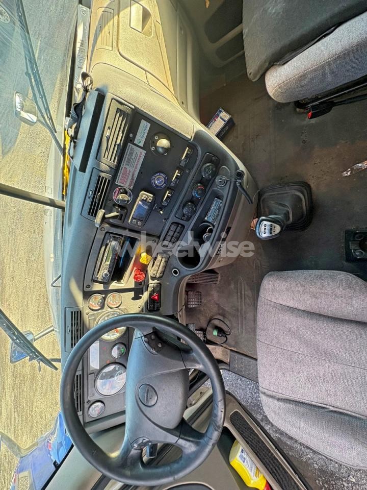 Photo 9 of 2016 FRHT CASCADIA 1 - TRUCKS SEMI TRUCK (VIN 3AKJGLBG6GSGY0099)