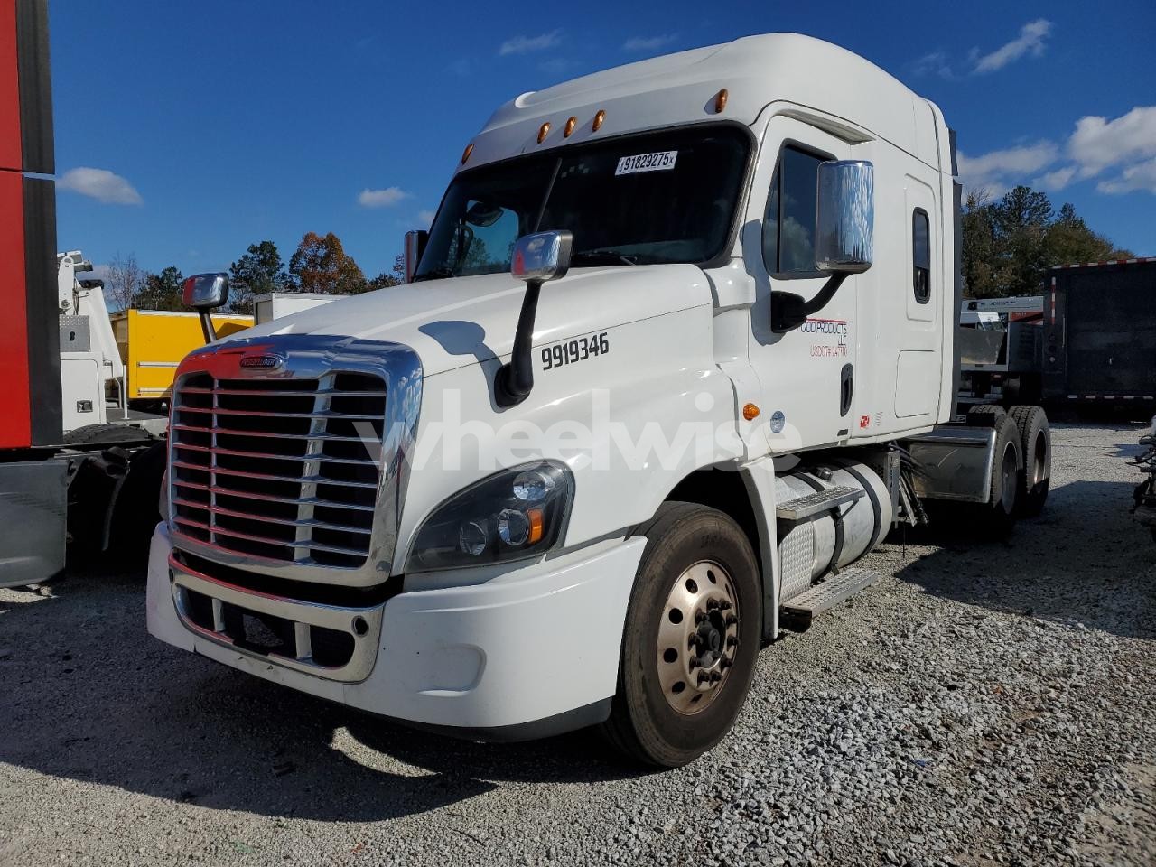Photo 2 of 2017 FREIGHTLINER CASCADIA 125 SEMI TRUCK (VIN 3AKJGLDV4HSJH0713)
