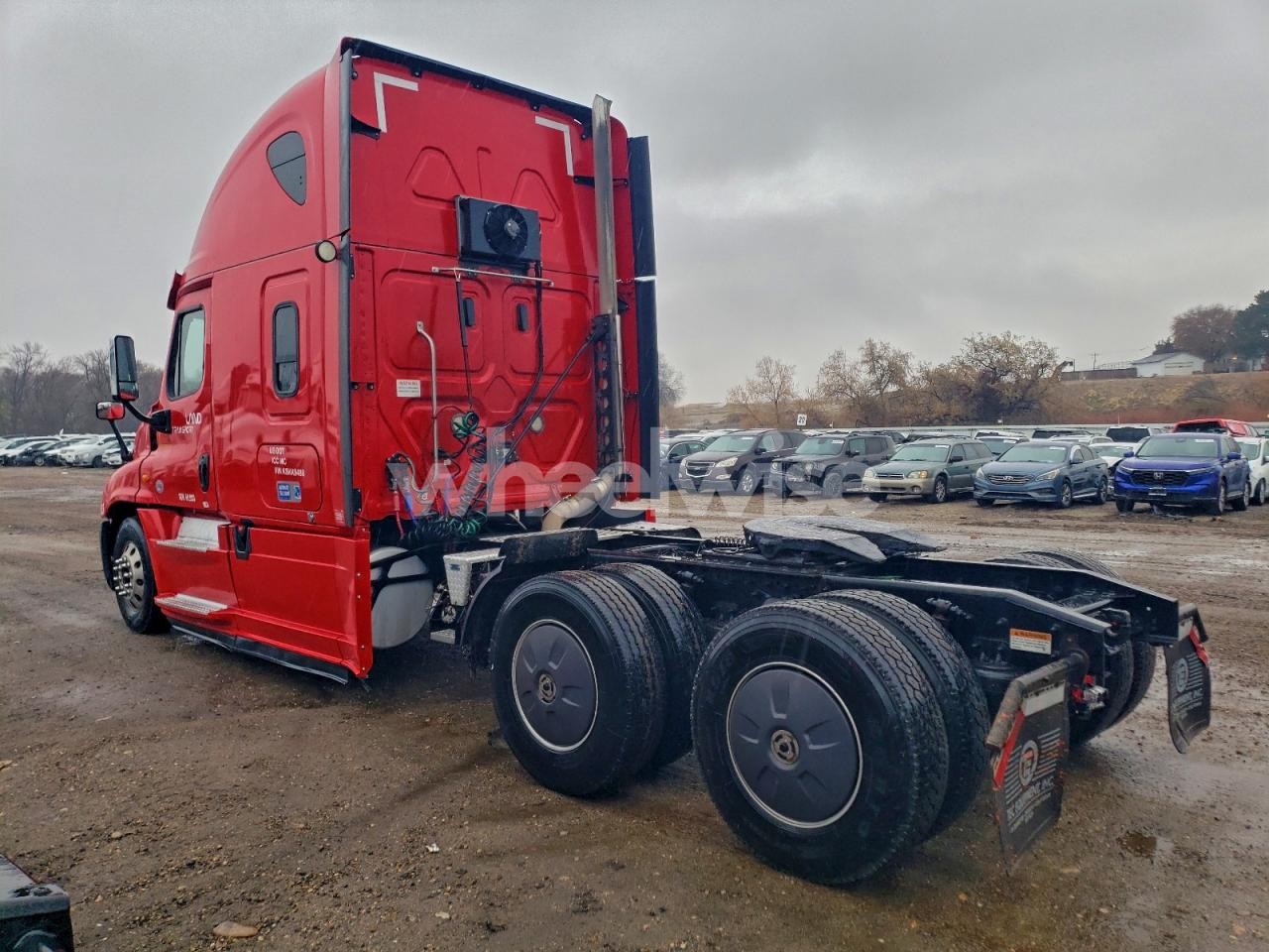 Photo 3 of 2019 FREIGHTLINER CASCADIA 125 SEMI TRUCK (VIN 3AKJGLFGXKSKK9483)