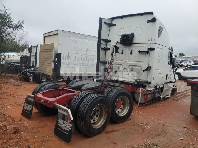 Photo 9 of 2021 FREIGHTLINER CASCADIA 125 SEMI TRUCK (VIN 3AKJHHDR0MSMM3433)