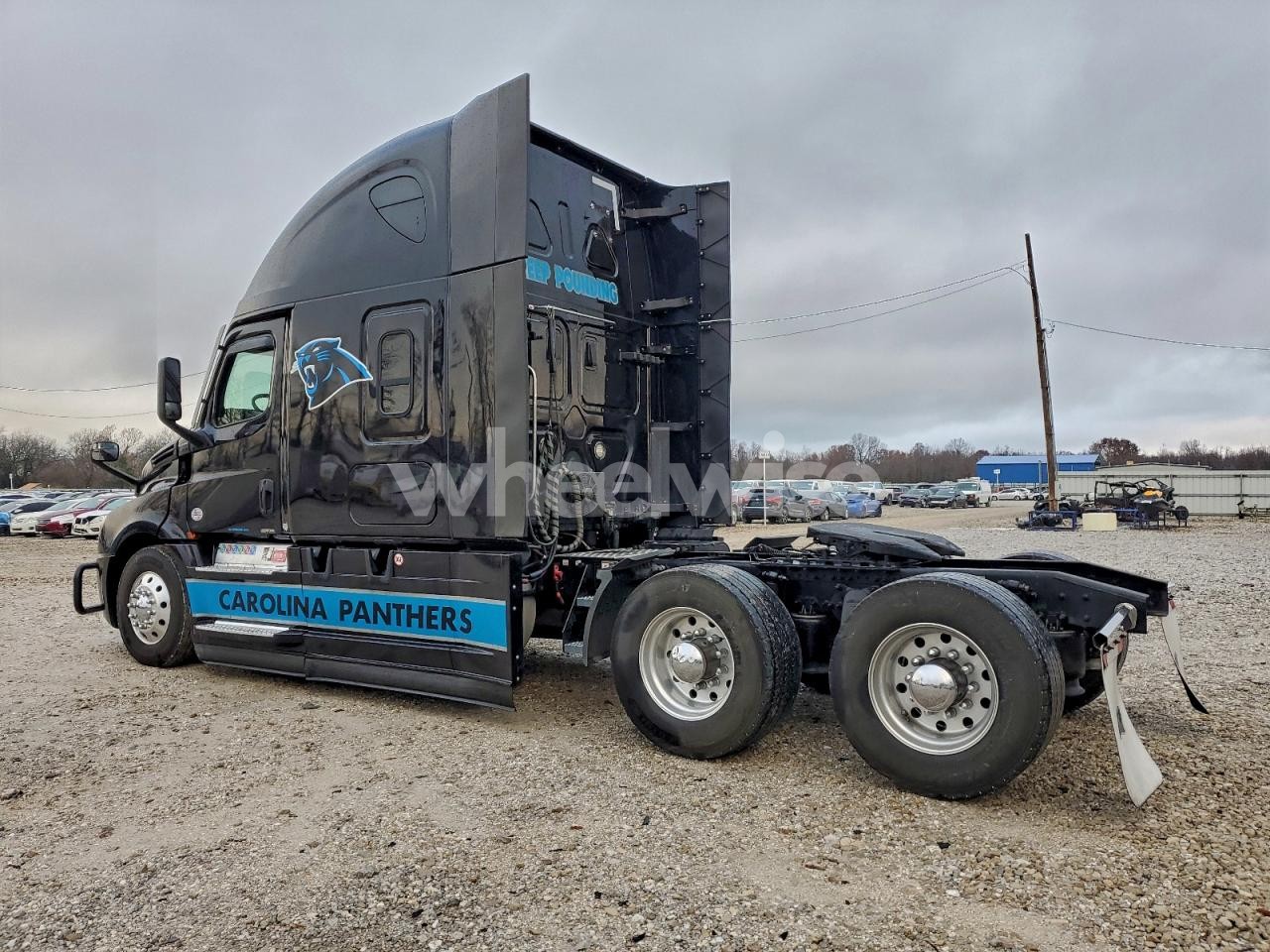 Photo 3 of 2021 FREIGHTLINER CASCADIA 126 (VIN 3AKJHHDR2MSMC0702)