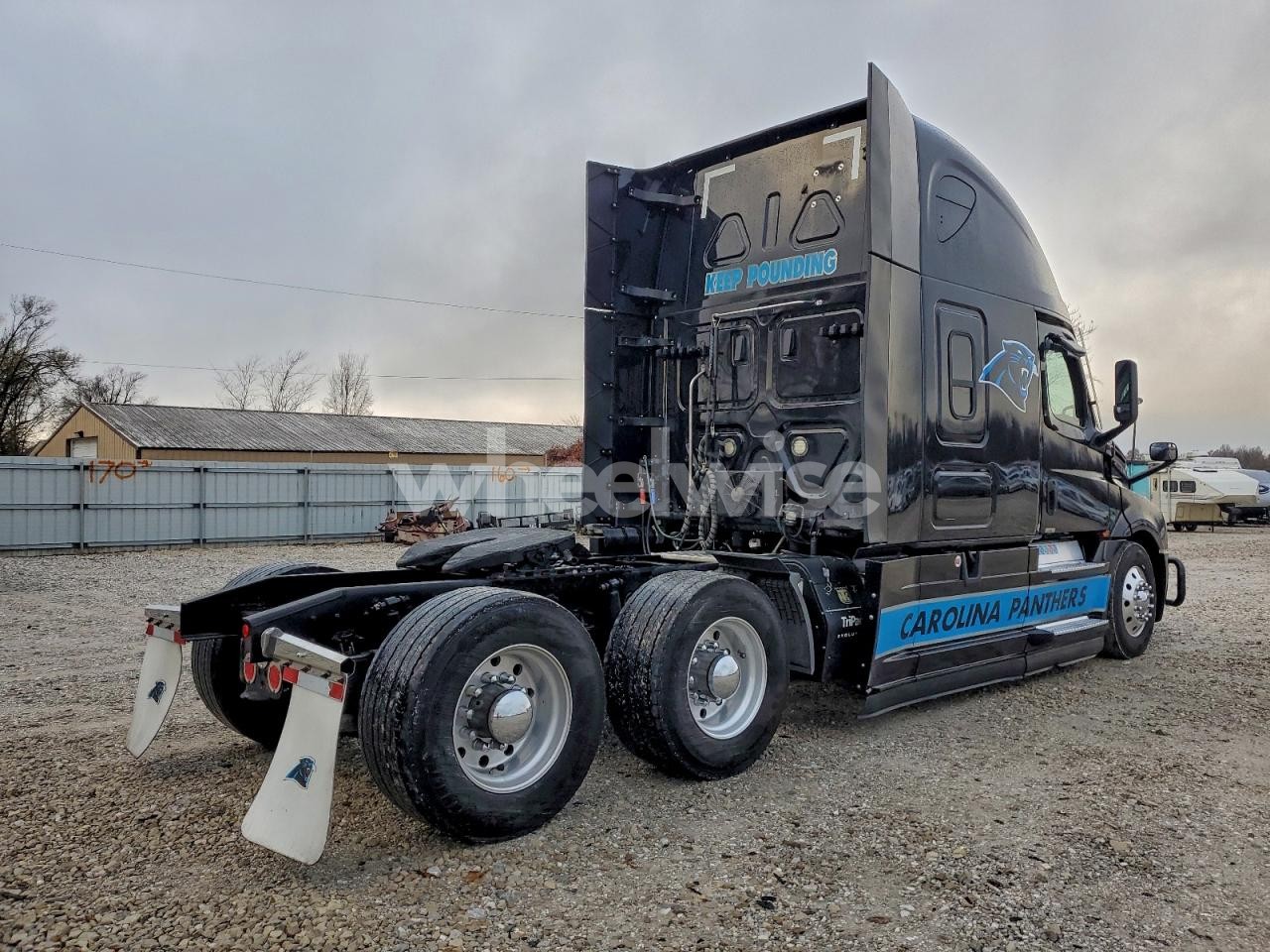 Photo 4 of 2021 FREIGHTLINER CASCADIA 126 (VIN 3AKJHHDR2MSMC0702)