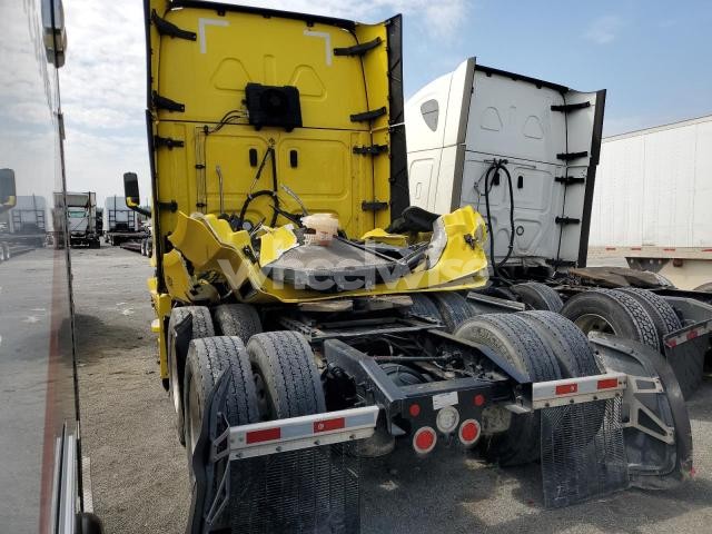 Photo 10 of 2023 FREIGHTLINER CASCADIA 126 SEMI TRUCK N/A (VIN 3AKJHHDR3PSNX8636)