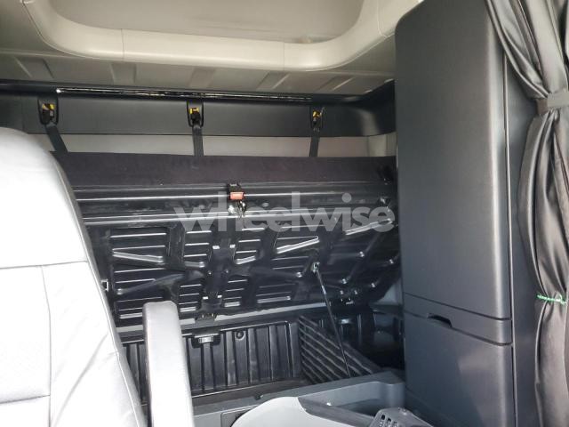 Photo 9 of 2023 FREIGHTLINER CASCADIA 126 SEMI TRUCK N/A (VIN 3AKJHHDR3PSNX8636)