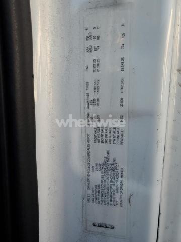 Photo 4 of 2022 FREIGHTLINER CASCADIA 126 (VIN 3AKJHHDR4NSMT0380)