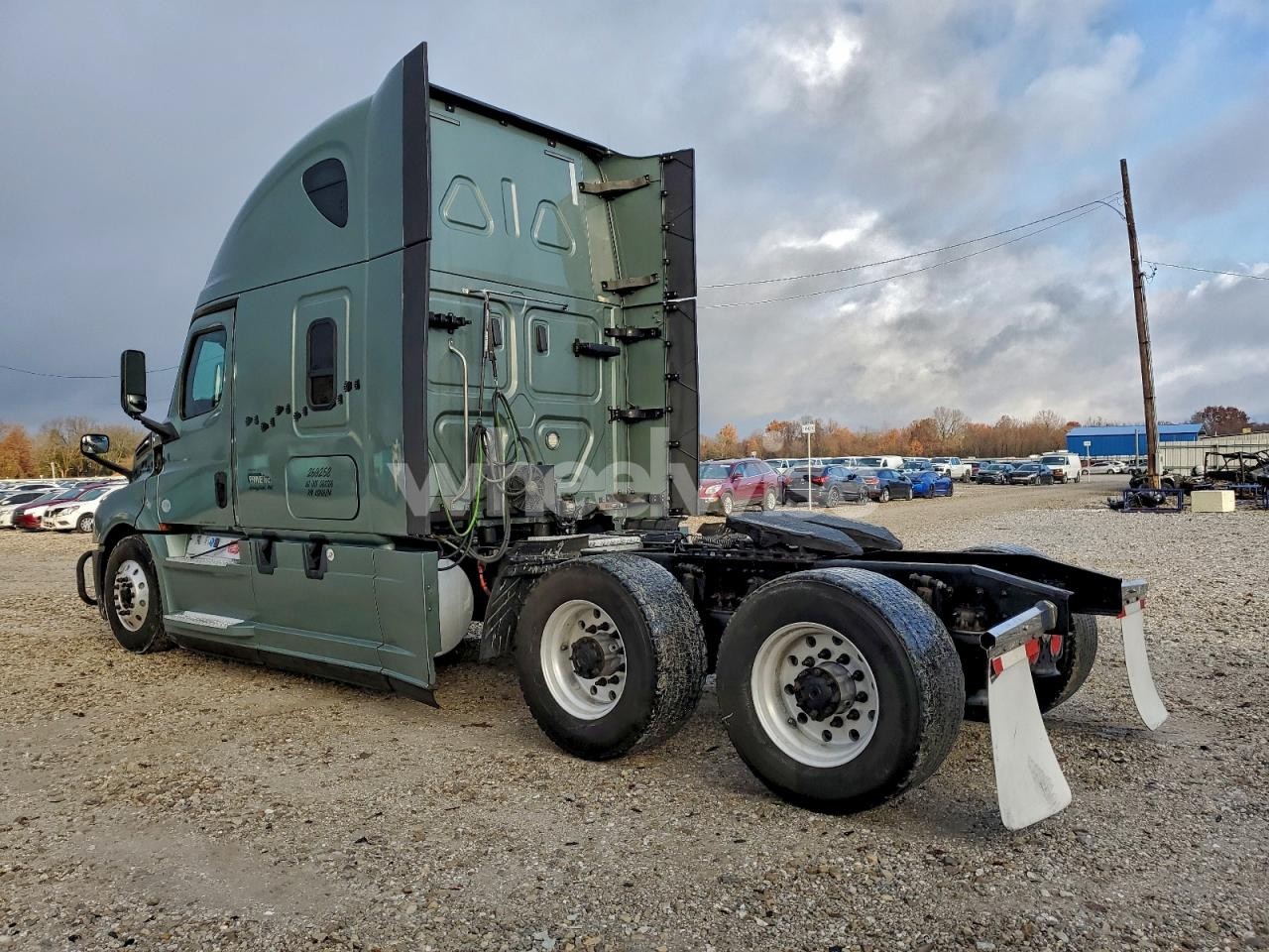 Photo 3 of 2019 FREIGHTLINER CASCADIA 126 SEMI TRUCK N/A (VIN 3AKJHHDR6KSHU6104)