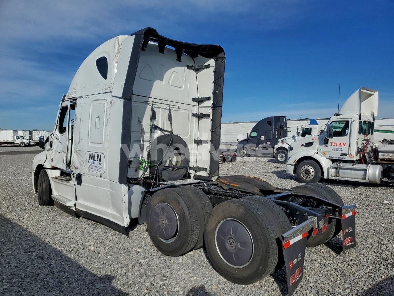 Photo 3 of 2024 FREIGHTLINER CASCADIA 126 SEMI TRUCK (VIN 3AKJHHDR6RSVB0829)
