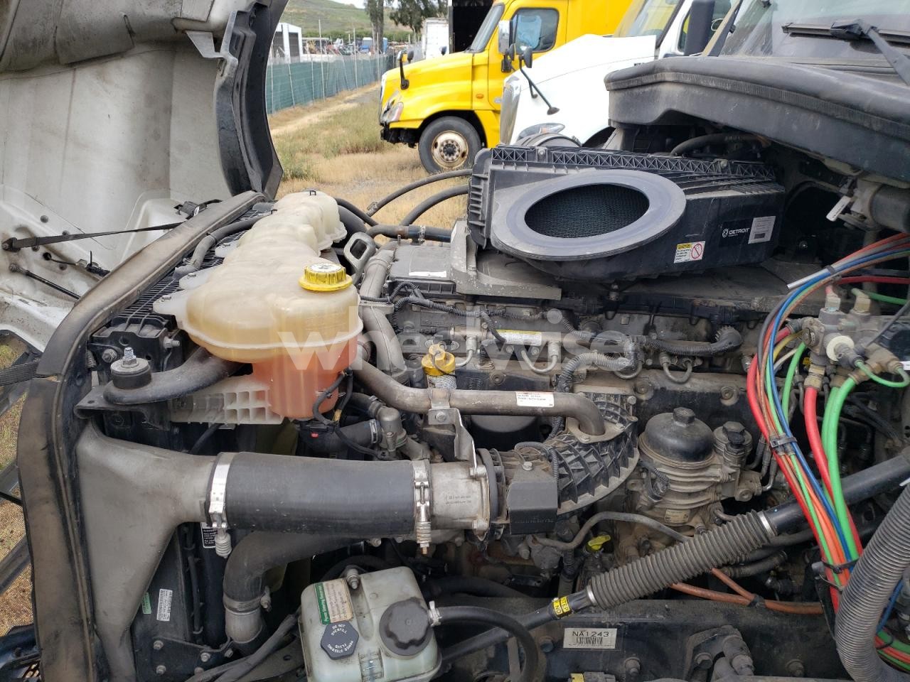 Photo 7 of 2021 FREIGHTLINER CASCADIA 126 SEMI TRUCK (VIN 3AKJHHDR7MSNA1243)