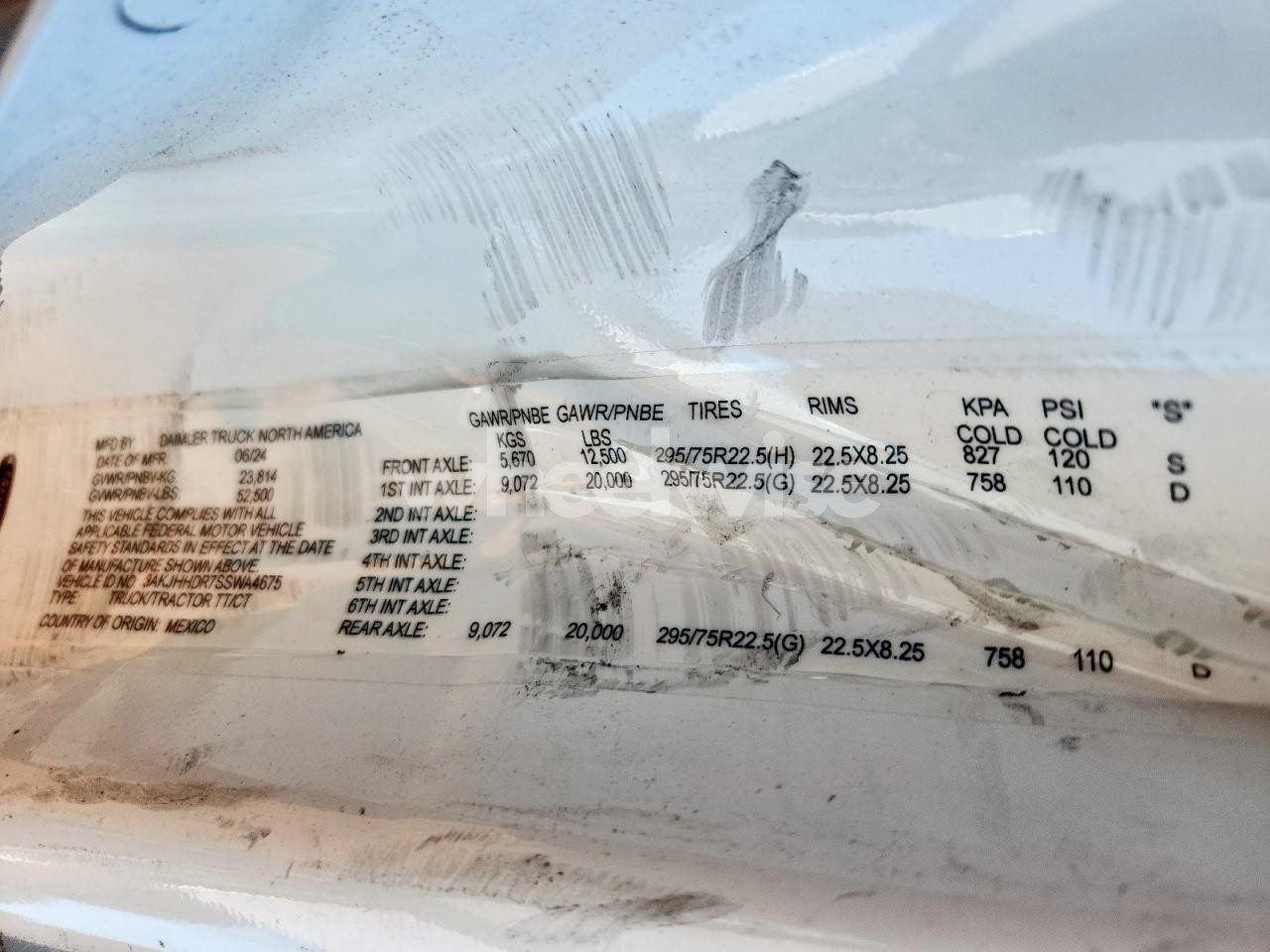 Photo 10 of 2025 FREIGHTLINER CASCADIA 126 SEMI TRUCK N/A (VIN 3AKJHHDR7SSWA4675)