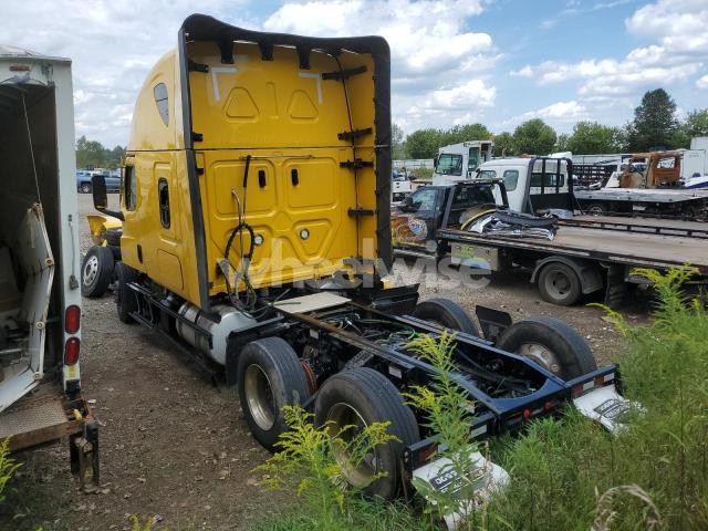 2024 FREIGHTLINER CASCADIA 126 SEMI TRUCK N/A (VIN 3AKJHHDR8RSVD0743) main photo