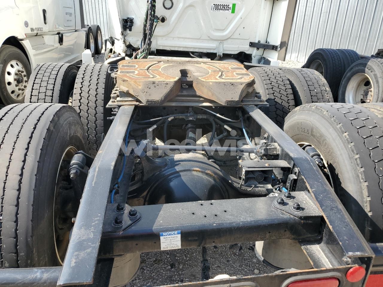 Photo 6 of 2022 FREIGHTLINER CASCADIA 126 SEMI TRUCK (VIN 3AKJHHDR9NSNP8458)