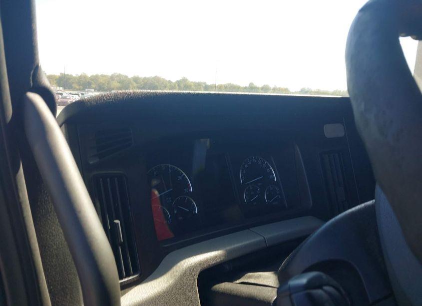 Photo 5 of 2020 Freightliner New CASCADIA 126 (VIN 3AKJHHDRXLSLK0771)