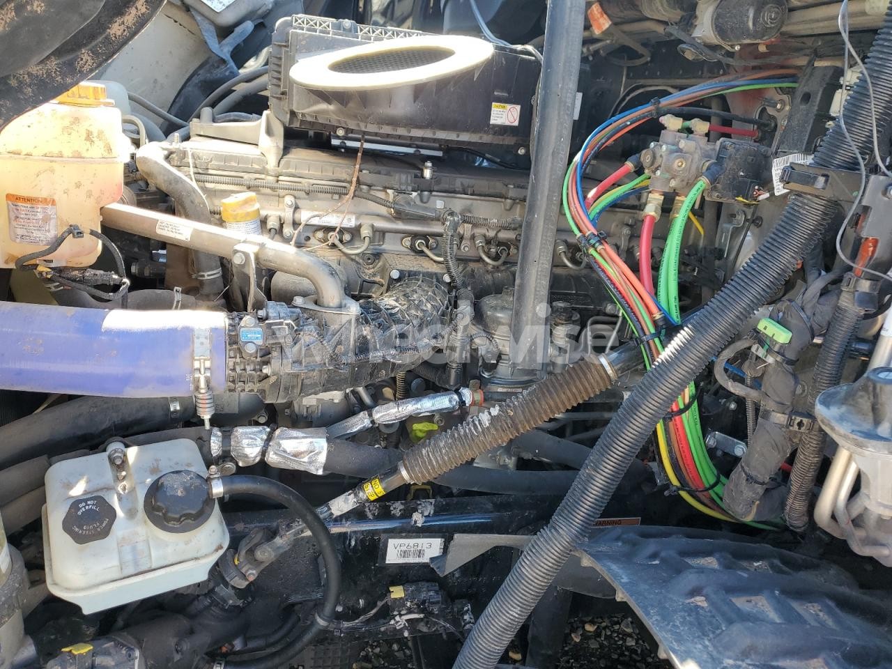 Photo 7 of 2025 FREIGHTLINER CASCADIA 126 TRUCK CAB AND CHASSIS (VIN 3AKJHHDRXSSVP6813)