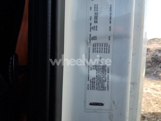 Photo 10 of 2022 FREIGHTLINER CASCADIA 126 (VIN 3AKJHHFG3NSNP7124)