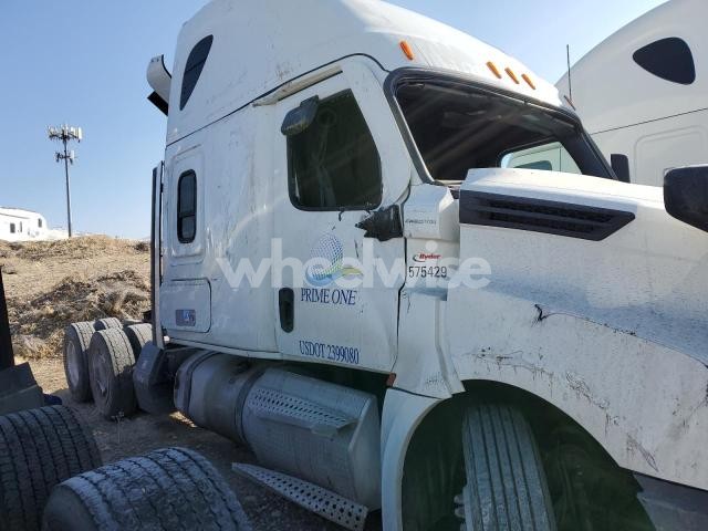Photo 9 of 2022 FREIGHTLINER CASCADIA 126 (VIN 3AKJHHFG3NSNP7124)