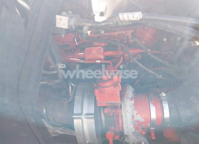 Photo 9 of 2019 Freightliner New CASCADIA 126 (VIN 3AKJHHFG7KSLL1625)