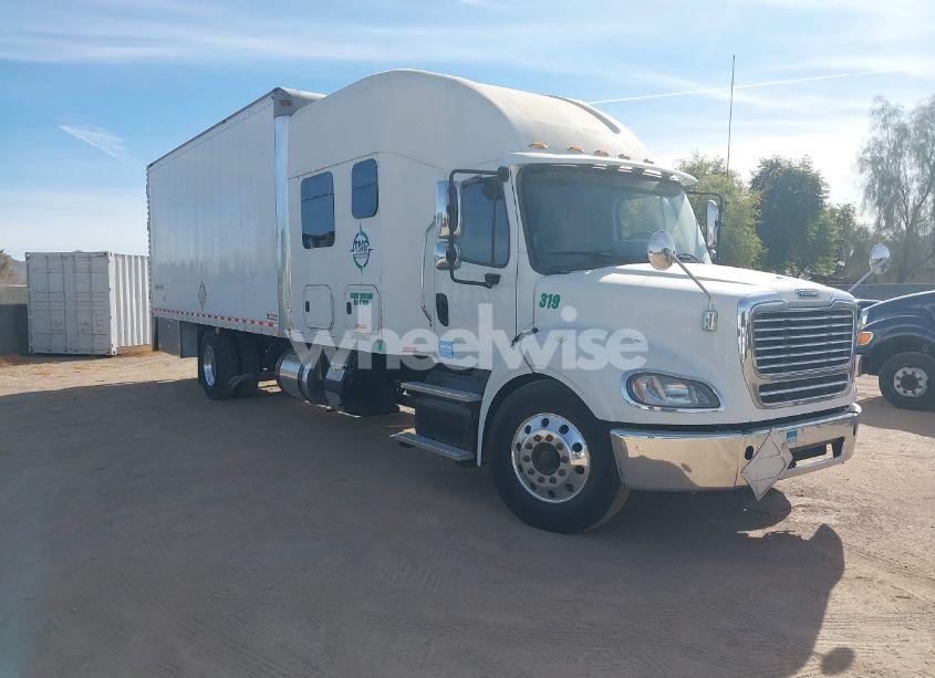 2017 Freightliner M2 112 (VIN 3ALAC4DV6HDHT2863) main photo