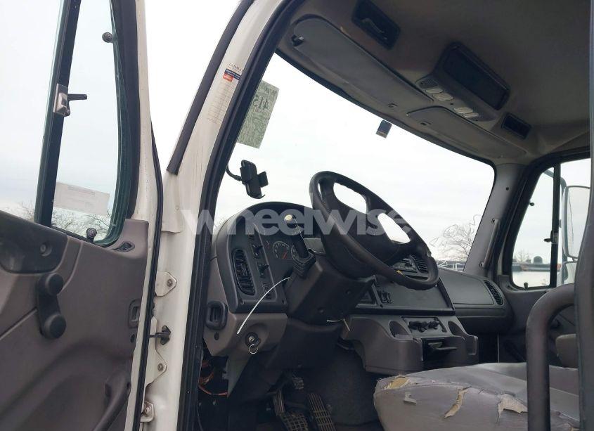 Photo 7 of 2016 Freightliner M2 106 MEDIUM DUTY (VIN 3ALACWCY9GDGZ0548)