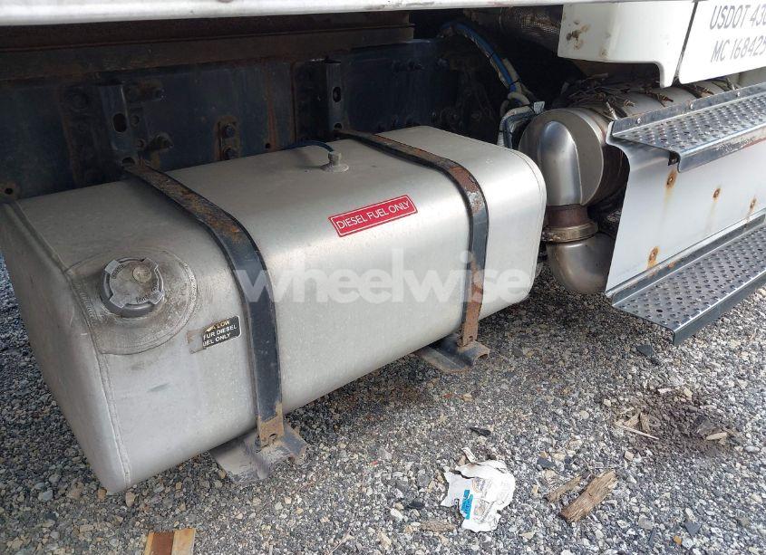 Photo 13 of 2015 Freightliner M2 106 MEDIUM DUTY (VIN 3ALACWDT2FDGG8338)