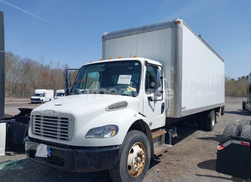 Photo 2 of 2015 Freightliner M2 106 MEDIUM DUTY (VIN 3ALACWDT3FDGT5109)