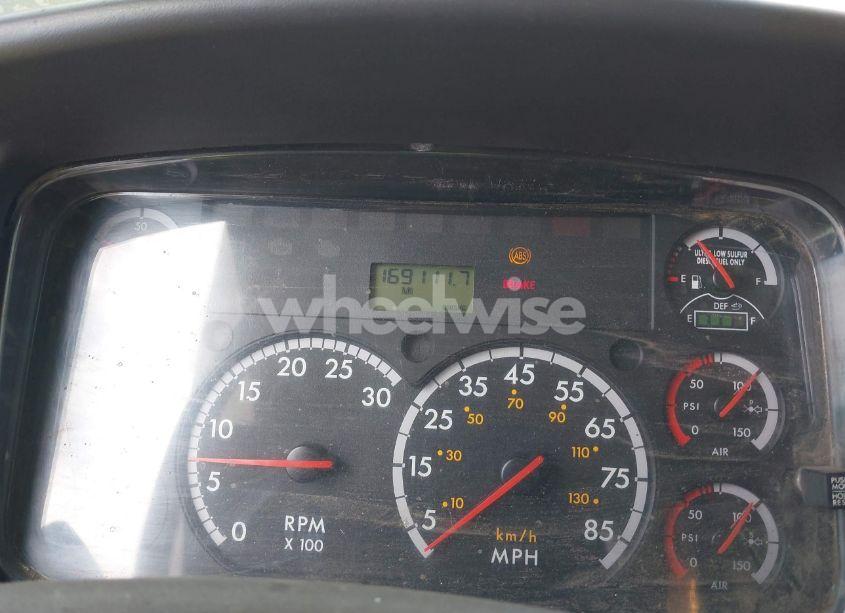 Photo 5 of 2015 Freightliner M2 106 MEDIUM DUTY (VIN 3ALACWDT4FDGR9207)