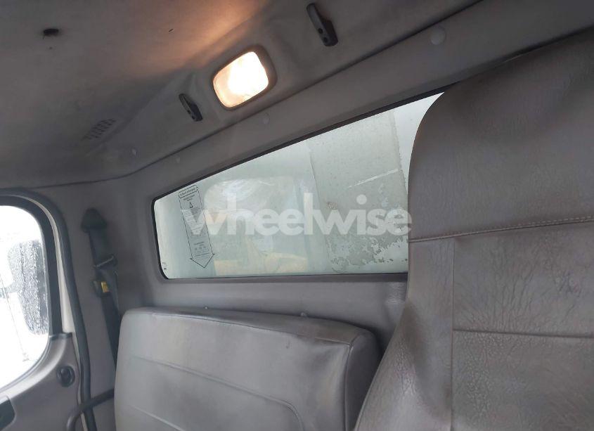 Photo 6 of 2015 Freightliner M2 106 MEDIUM DUTY (VIN 3ALACWDT7FDGA9303)