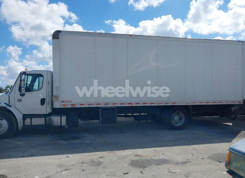 Photo 14 of 2020 Freightliner M2 106 (VIN 3ALACWFB1LDLZ2400)