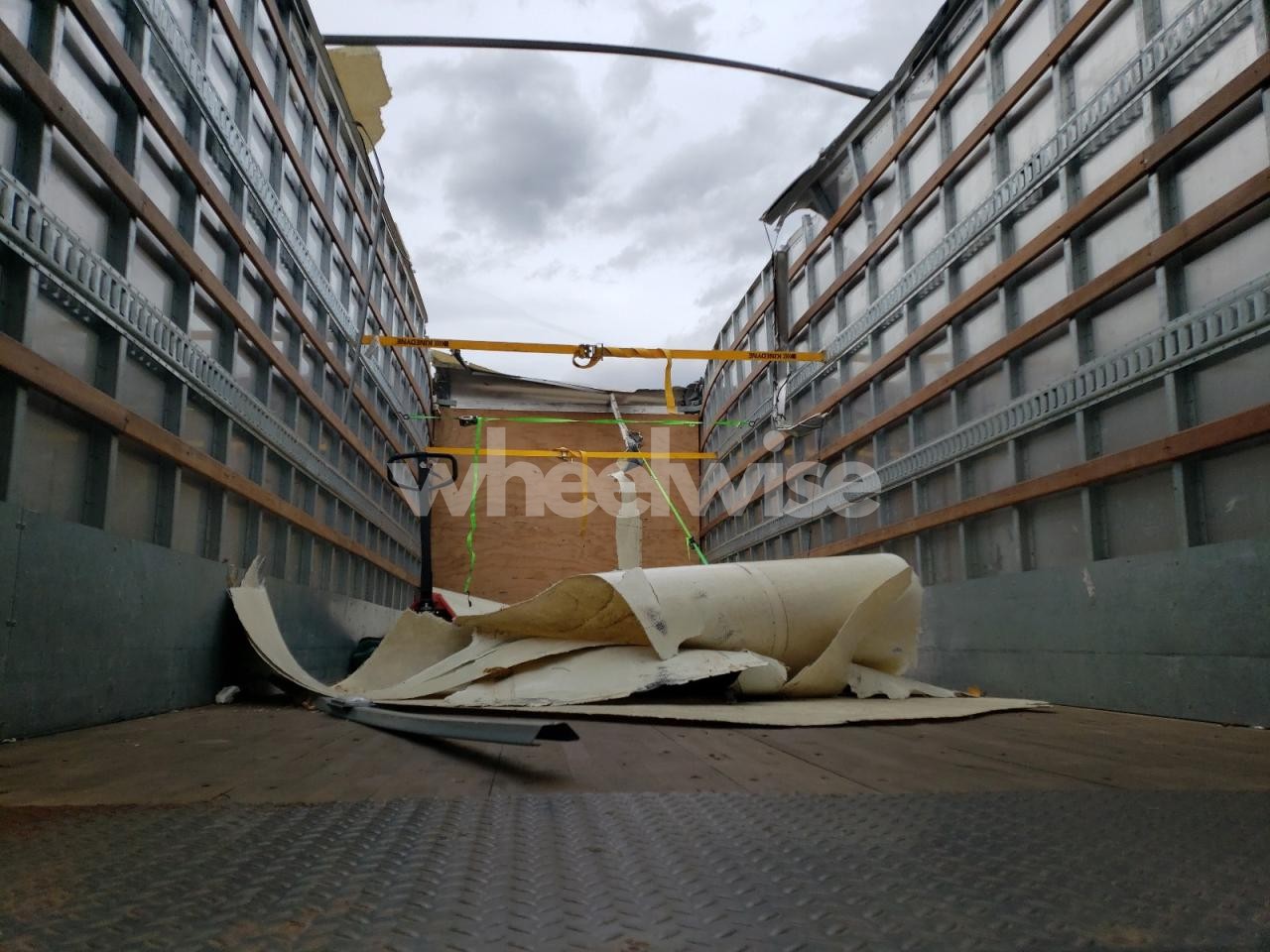 Photo 10 of 2018 FREIGHTLINER M2 106 MED - Box Truck (VIN 3ALACWFC0JDKB3328)