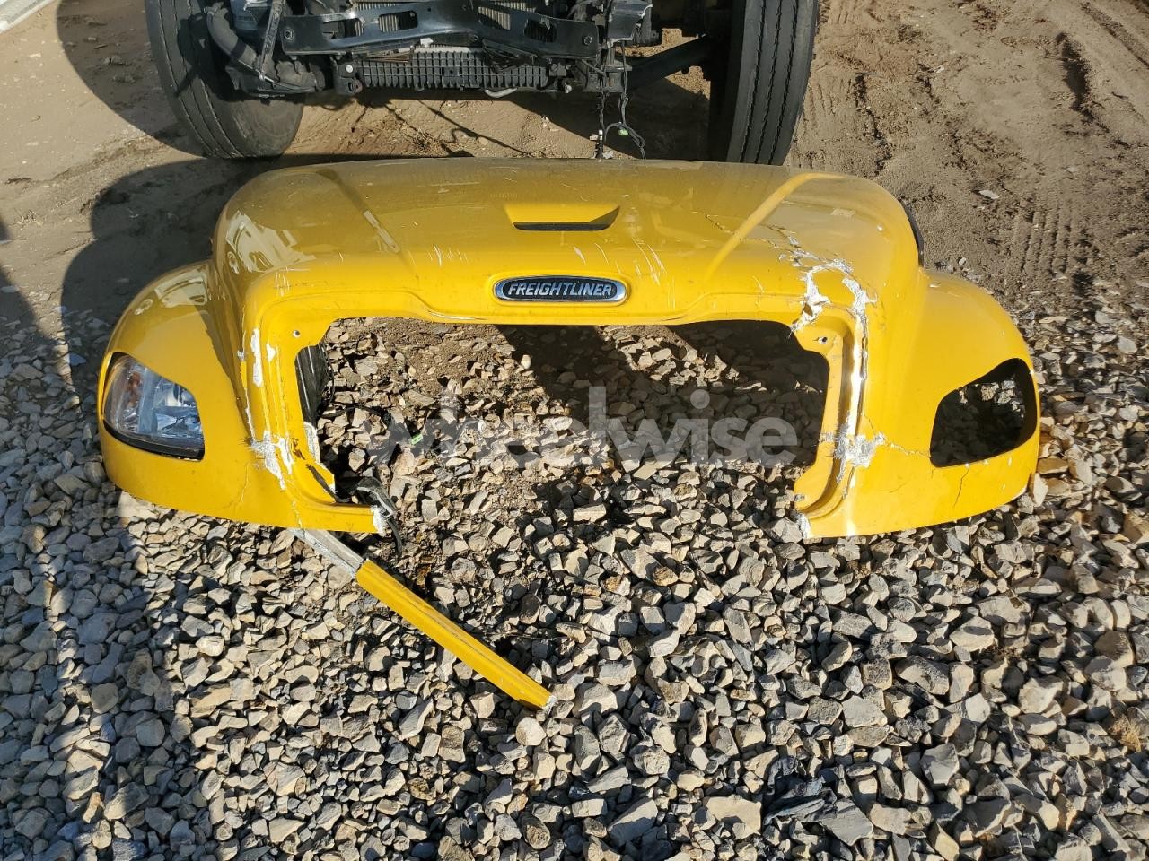 Photo 13 of 2023 FREIGHTLINER M2 106 MED - Box Truck (VIN 3ALACWFC1PDNT2329)