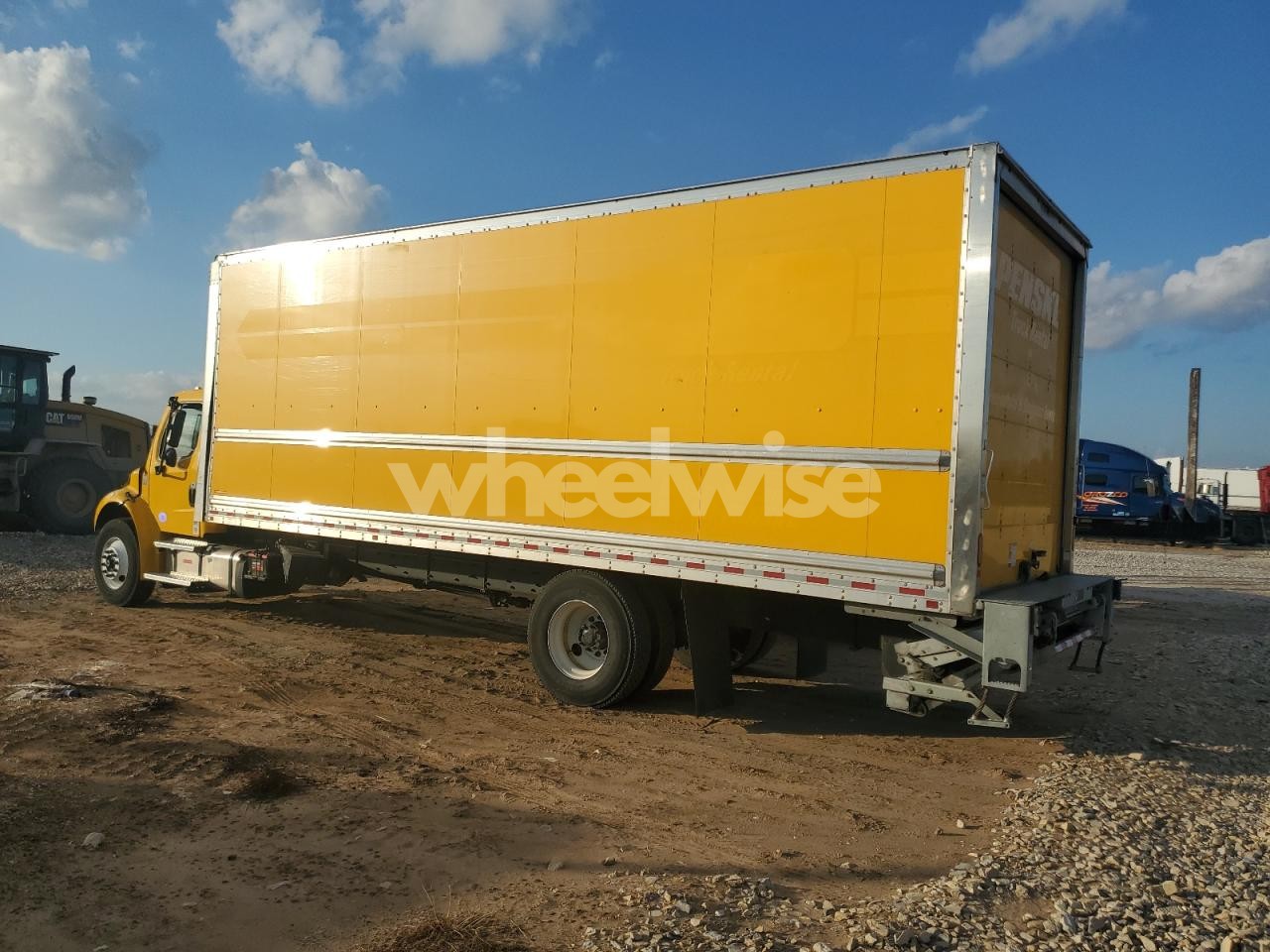 Photo 2 of 2023 FREIGHTLINER M2 106 MED - Box Truck (VIN 3ALACWFC1PDNT2329)