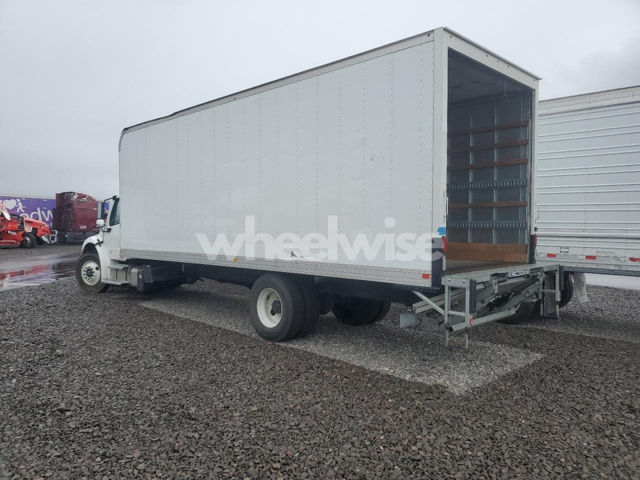 Photo 2 of 2024 FREIGHTLINER BUSINESS CLASS M2 BOX TRUCK (VIN 3ALACWFC2RDVK4839)