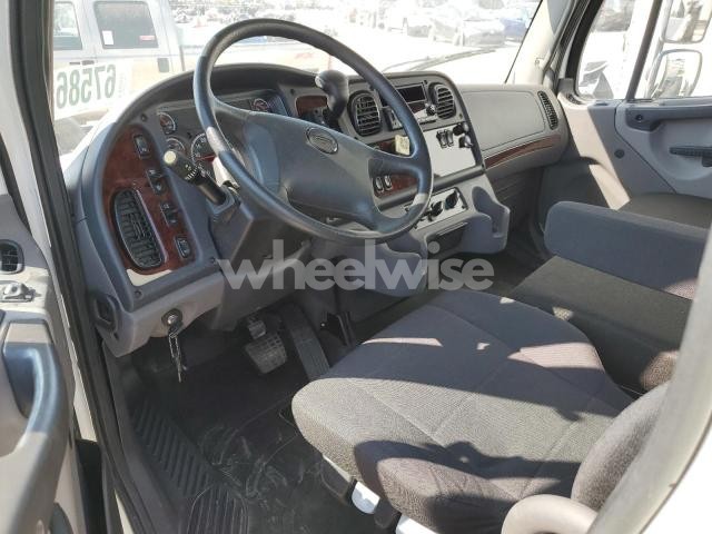 Photo 10 of 2023 FREIGHTLINER M2 106 MED - TRUCKS (VIN 3ALACWFC5PDUM3332)