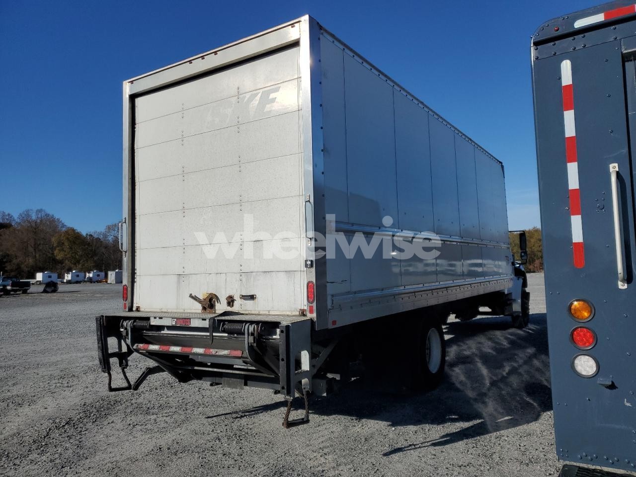 Photo 3 of 2018 FREIGHTLINER BUSINESS CLASS M2 BOX TRUCK (VIN 3ALACWFC9JDJH4254)