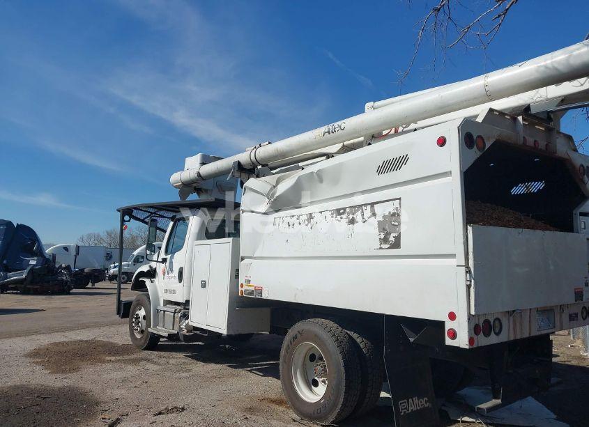 Photo 3 of 2018 Freightliner M2 106 (VIN 3ALACWFD1JDJK9872)