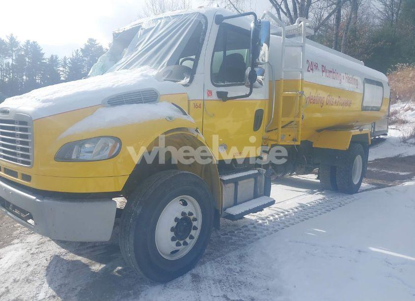 Photo 2 of 2016 Freightliner M2 106 MEDIUM DUTY (VIN 3ALACXCY1GDHA9577)