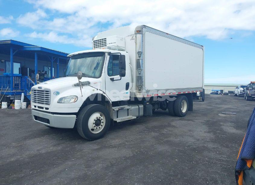 Photo 2 of 2017 Freightliner M2 106 (VIN 3ALACXCY8HDHZ2527)