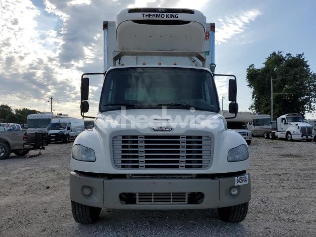 Photo 10 of 2015 FREIGHTLINER M2 106 MED - TRUCKS REFRIGERATED BOX TRUCK (VIN 3ALACXDT9FDGS9059)