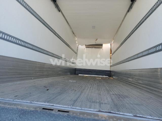 2025 FREIGHTLINER M2 REFRIGERATED TRUCK (VIN 3ALACXFC5SDVY3072) main photo