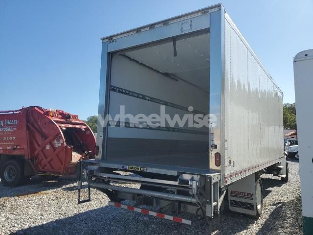 Photo 8 of 2025 FREIGHTLINER M2 REFRIGERATED TRUCK (VIN 3ALACXFC5SDVY3072)
