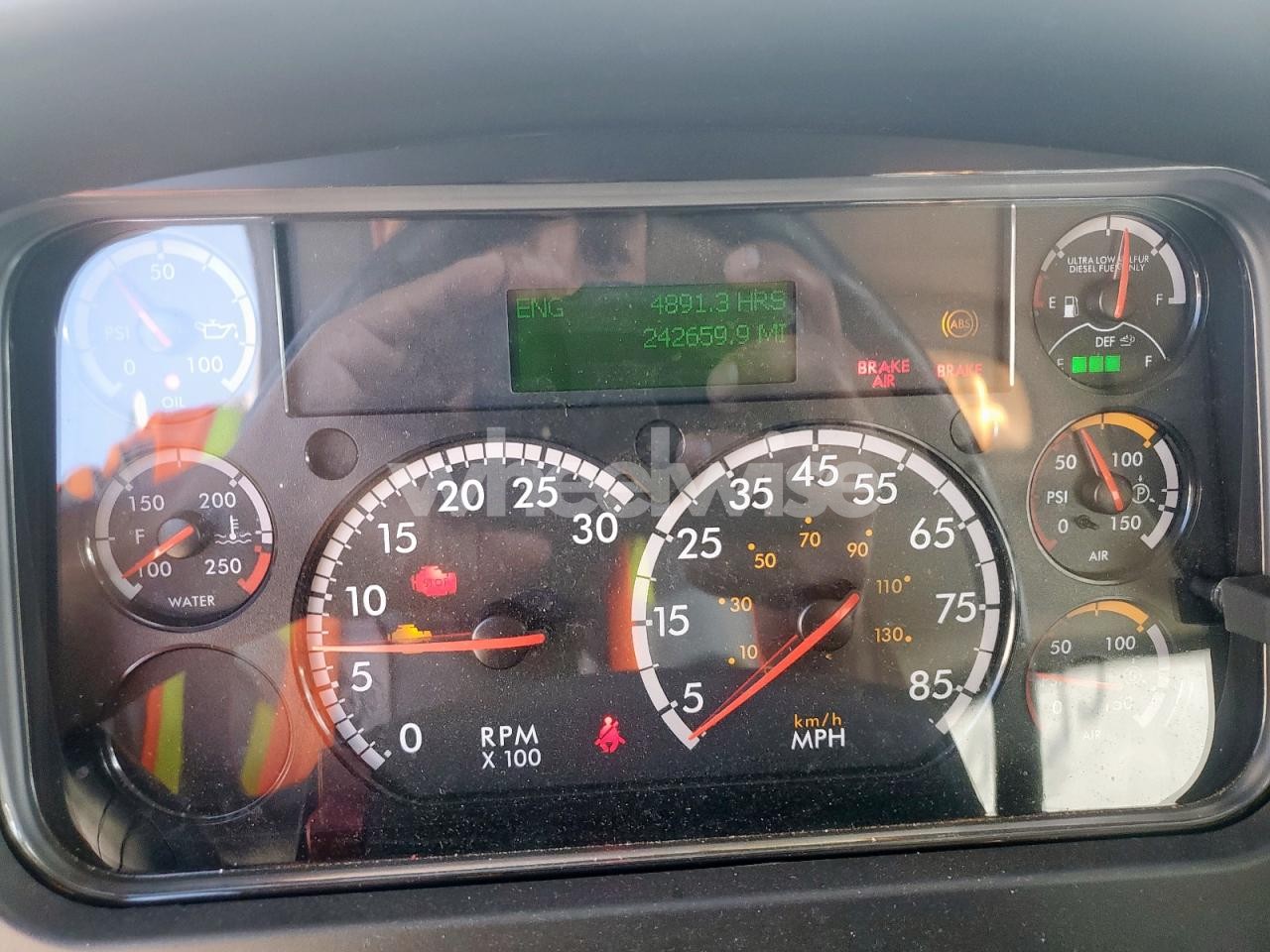 Photo 8 of 2020 FREIGHTLINER BUSINESS CLASS M2 BOX TRUCK (VIN 3ALACXFC9LDLV1544)