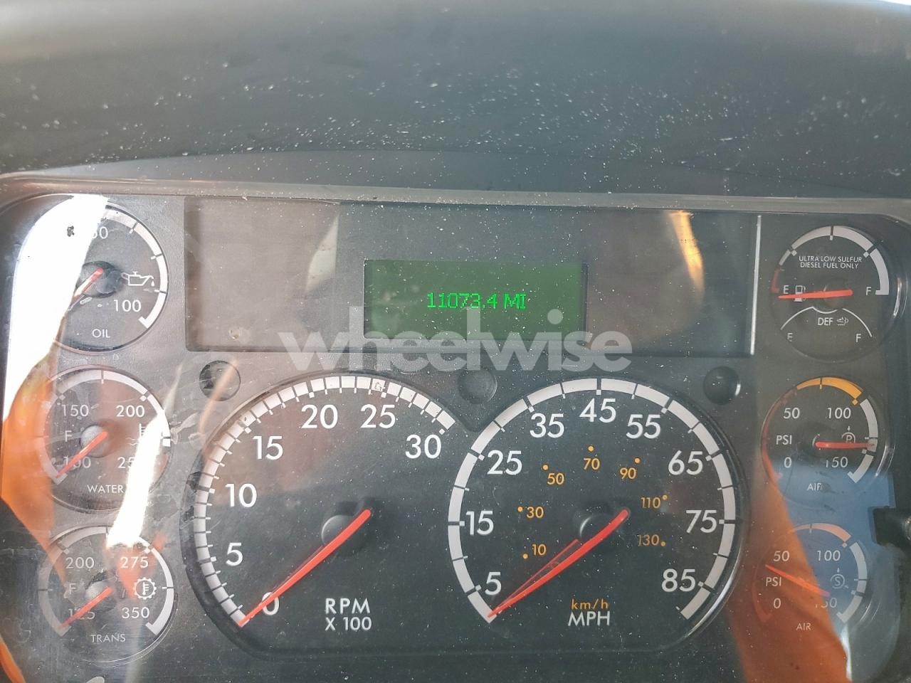 Photo 8 of 2024 FREIGHTLINER BUSINESS CLASS M2 CRANE TRUCK (VIN 3ALACXFC9RDUY0991)