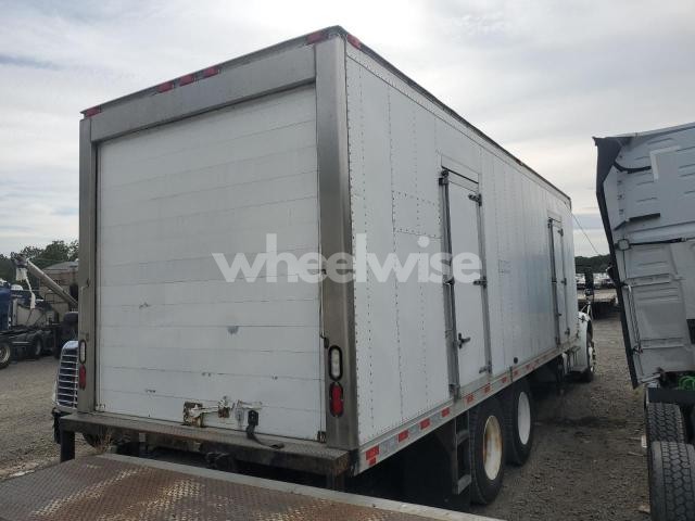 2017 FREIGHTLINER BUSINESS CLASS M2 REFRIGERATED TRUCK (VIN 3ALHCYCY5HDJF0571) main photo