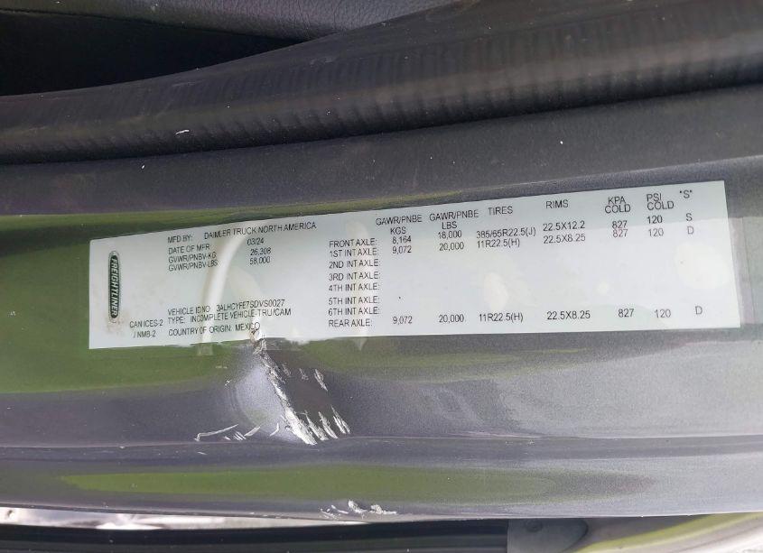 Photo 8 of 2025 Freightliner M2 106 MEDIUM DUTY (VIN 3ALHCYFE7SDVS0027)