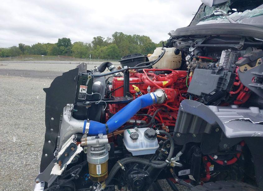 Photo 9 of 2025 Freightliner M2 106 MEDIUM DUTY (VIN 3ALHCYFE7SDVS0027)