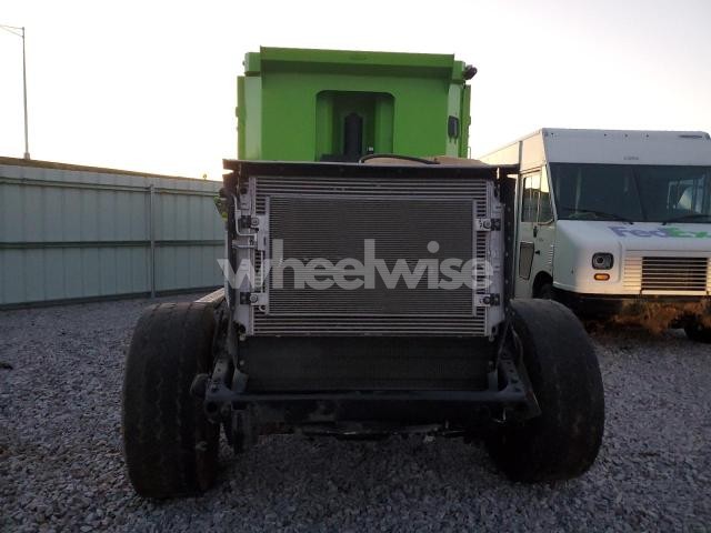 Photo 7 of 2023 FREIGHTLINER SD122 DUMP TRUCK N/A (VIN 3ALSGNDV2PDUM0184)