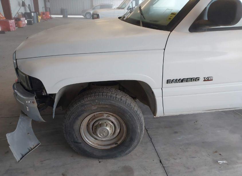 Photo 13 of 2001 Dodge Ram 2500 ST (VIN 3B6KC26Z41M271034)