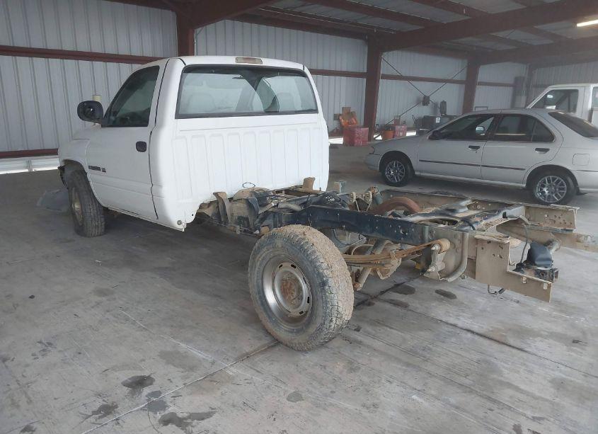 Photo 3 of 2001 Dodge Ram 2500 ST (VIN 3B6KC26Z41M271034)