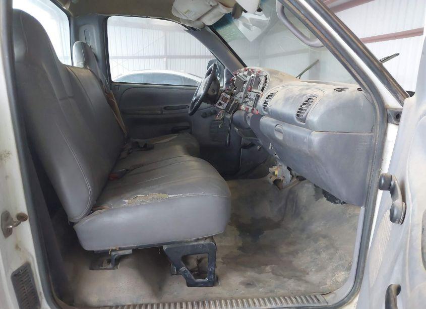 Photo 5 of 2001 Dodge Ram 2500 ST (VIN 3B6KC26Z41M271034)